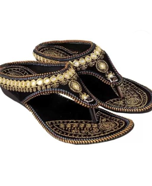 Women Ethnic Slippers for Girls Velvet Embroidery Stylish Chappal
